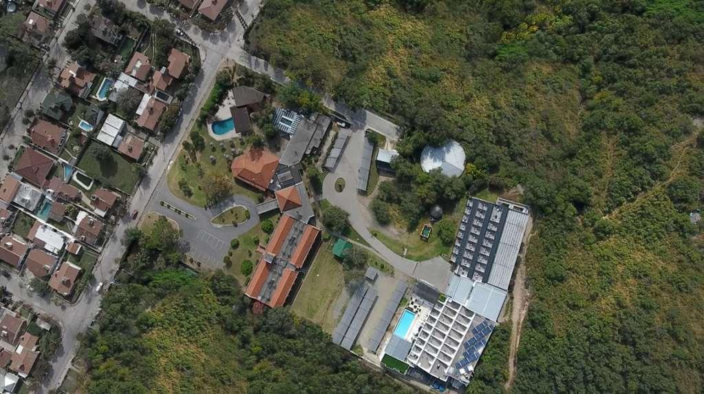 Pinares Panorama Suites, Spa & Convention Center Villa Carlos Paz Exterior photo
