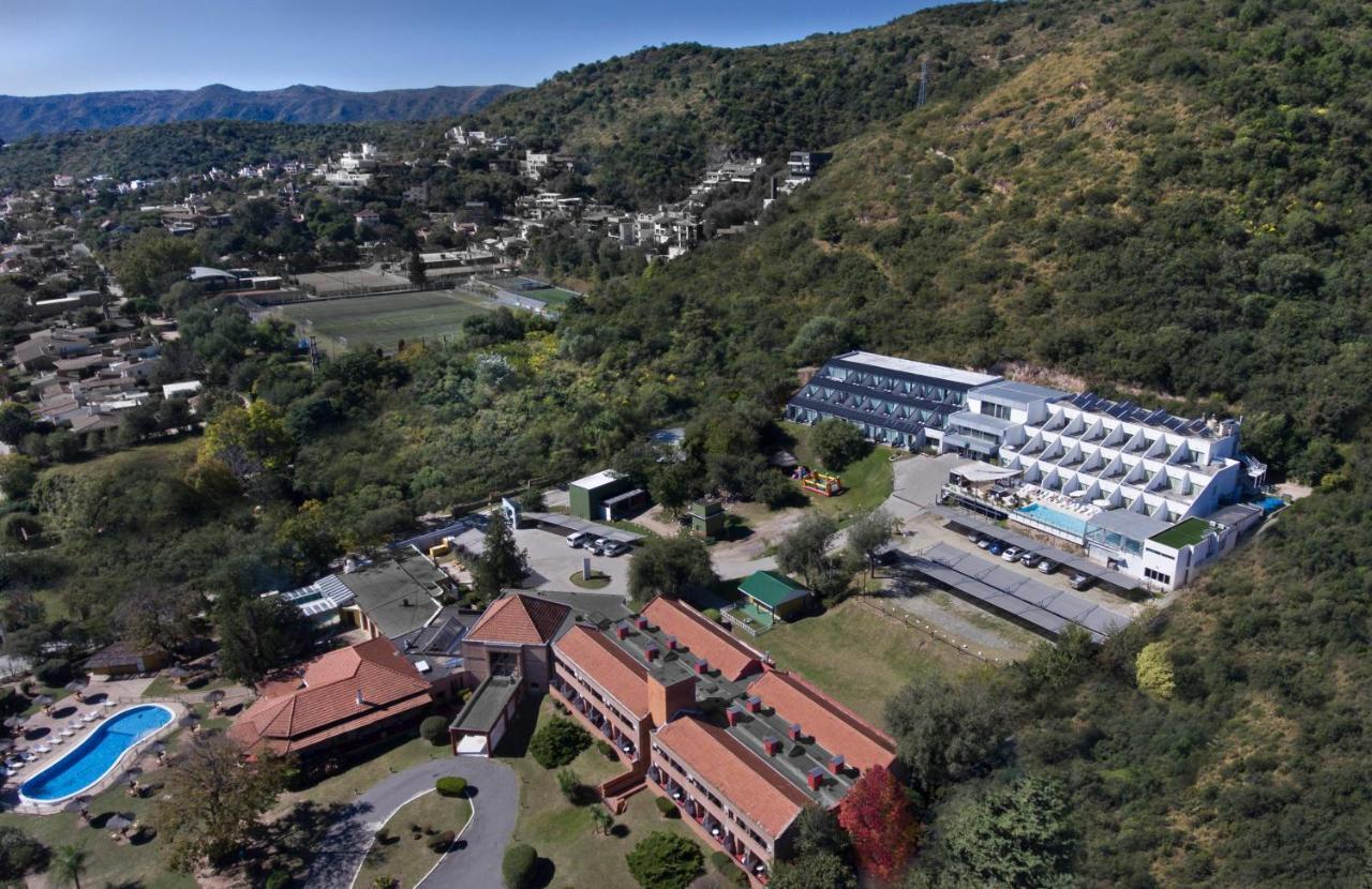 Pinares Panorama Suites, Spa & Convention Center Villa Carlos Paz Exterior photo